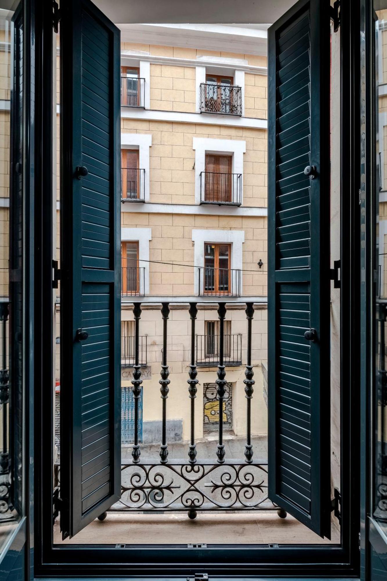 Charming Plaza Mayor II Мадрид Екстериор снимка